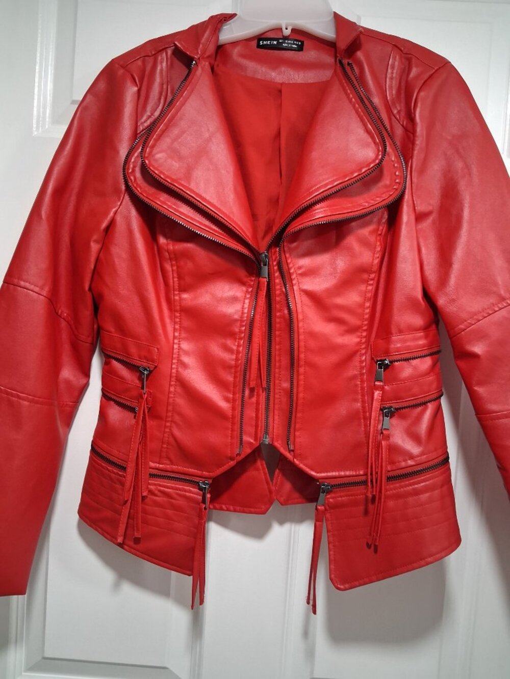 Red leather jacket - Picture 3 of 5